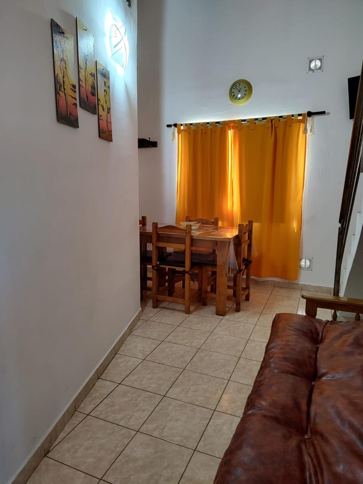 Departamentos Anahi Apartment Río Colorado Exterior foto
